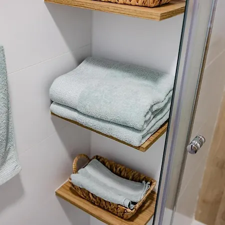 Alcaravaneras Loft شقة