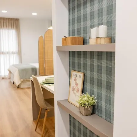 Alcaravaneras Loft شقة *