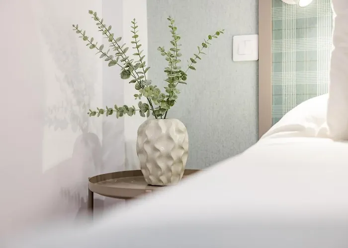 Alcaravaneras Loft דירה